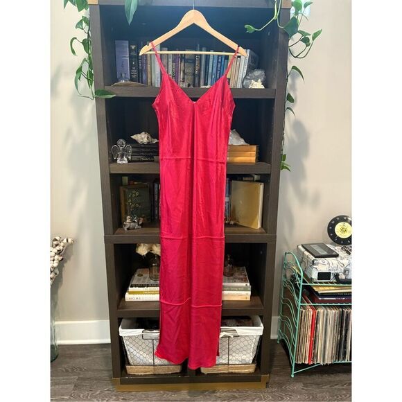 NWT Gold Hawk Sylvia Viscose Slip Maxi Dress In Red Size Small $350 MSRP - Picture 2 of 8